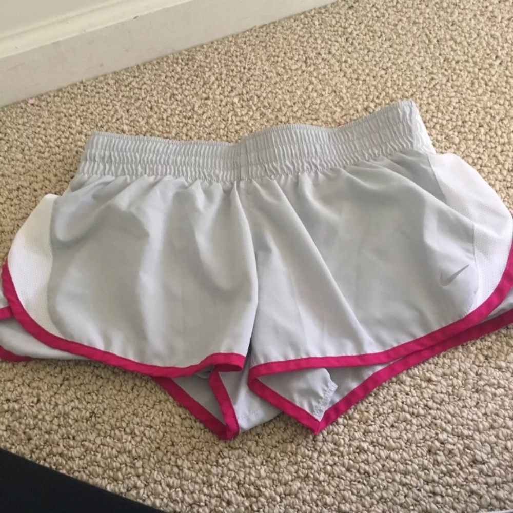 Size medium Nike shorts